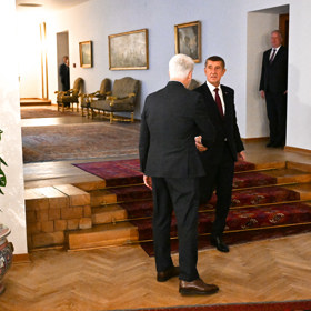 Prezident Petr Pavel se v pátek setkal s premiérem Andrejem Babišem.