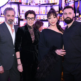 Rodina Dejdarových a Veronica Biasiol. 