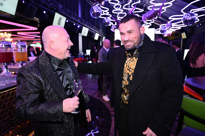 Michal David a Karlos Vémola vedli zábavnou konverzaci.