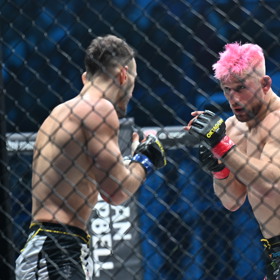  David Kozma během zápasu s Jozefem Wittnerem.