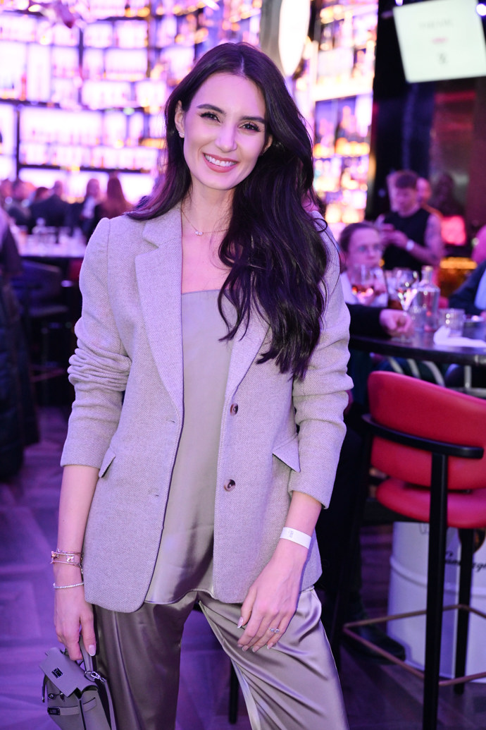 Kristýna Schicková v ležérnějším stylu.