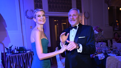 FOTO: Jan Čenský moderoval Český ples s Ivetou Lutovskou.