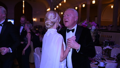 FOTO: Jaroslav Faltýnek se svou ženou si užili Český ples naplno.