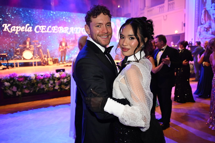 Miroslav Dubovický se Sarah Vu na Českém plese.