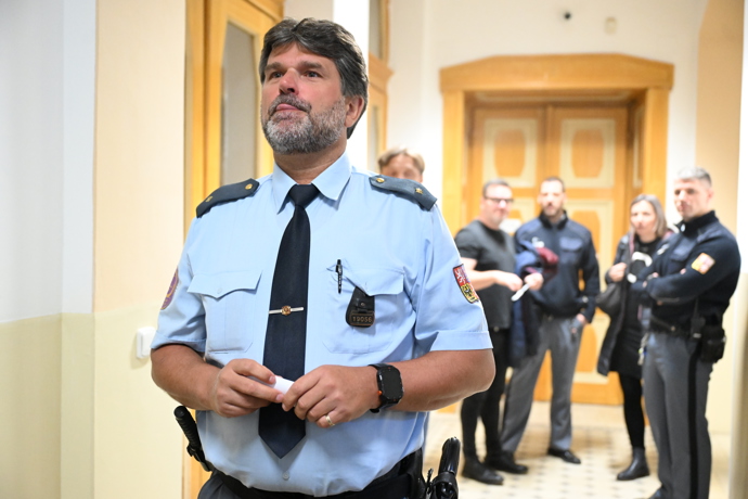 Obžalovanému hrozí vysoký trest. 