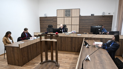 FOTO: U soudu bylo rušno.
