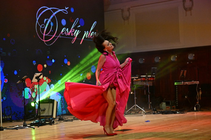 Heidi Janků se odvázala. 