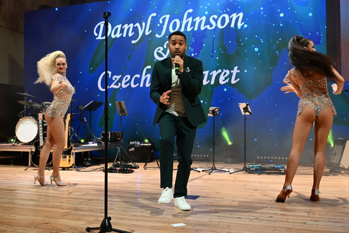 Nechyběl ani Czech Cabaret. 