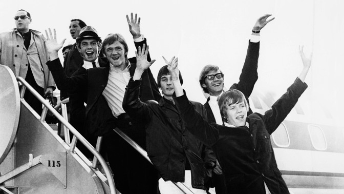 Šílenství jménem beatlemánie: Přes řev fanynek nebyla na koncertech slyšet hudba a na zemi zůstávalo spodní prádlo