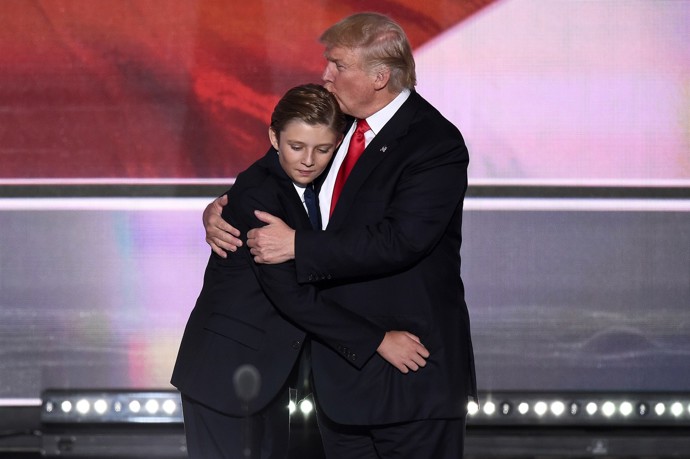 Donald Trump a Barron Trump. 