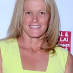 Catherine Falk později založila organizaci na pomoc dětem, kterým není umožněno vídat stárnoucí rodiče.