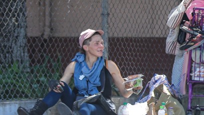 FOTO: Loni Willison žije na ulici.