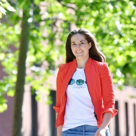 Šárka Strachová ukončila spolupráci s otcem před olympiádou ve Vancouveru. Šlo o rozhodnutí, které ji osvobodilo a udělalo z ní samostatnou a zdravě sebevědomou ženu.