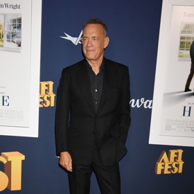 Tom Hanks je už trojnásobným dědečkem. Vedle Olivie má ještě vnučky Charlotte (sestra Olivie) a Michaiah.