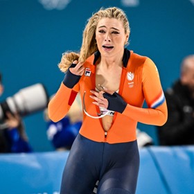 Jutta vyhrála na olympiádě zlato v rychlobruslení. 