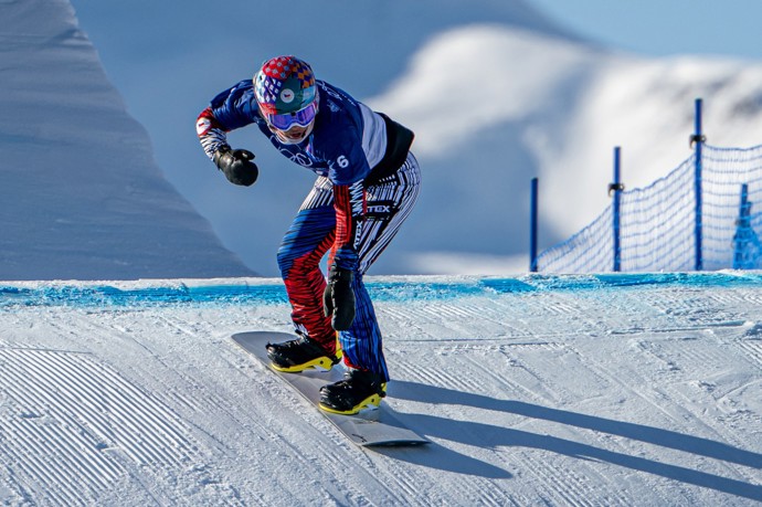 Snowboardistka Eva Adamczyková získala stříbro.