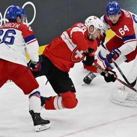 Čeští hokejisté prohráli proti Kanadě.