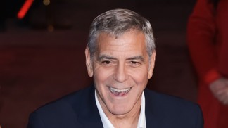 Zahanbený George Clooney: Nehoda na motorce změnila jeho názor na lidi. Od manželky pak dostal zaracha