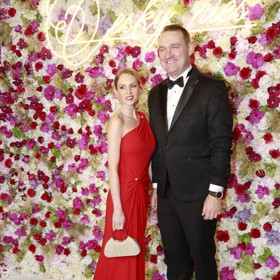 Radim Fiala s manželkou na Českém plese.