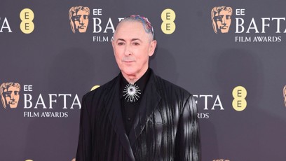 FOTO: Moderátor Alan Cumming na cenách BAFTA.