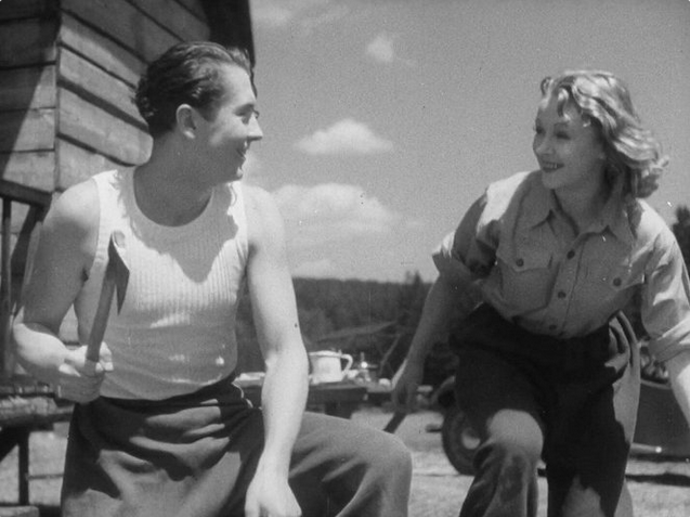 Příklady táhnou: Vysokoškolačka Jiřina přiměje svou babičku, jež vyznává staré časy, k modernizaci názoru na svět (Antonín Novotný a Nataša Gollová).