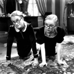 snímek z filmu Mravnost nade vše (Adina Mandlová, Věra Ferbasová)