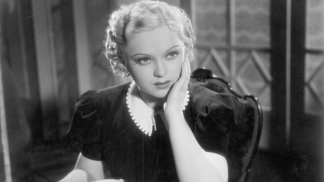 Smutný konec Věry Ferbasové: Po smrti milovaného manžela jí zbyl jen byt v paneláku a alkohol