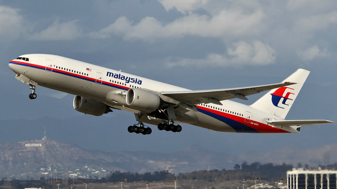 Největší záhada v historii letectví: Let MH370 zmizel nad Indickým oceánem. Ve hře je únos i zmatení posádky