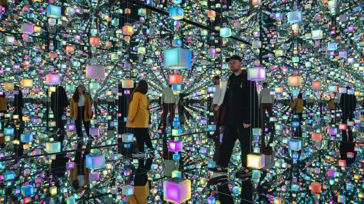 Aktuálně je v Signal Space k vidění výstava Echoes of Tomorrow.