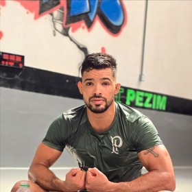 Zápasník Kaik Brito.