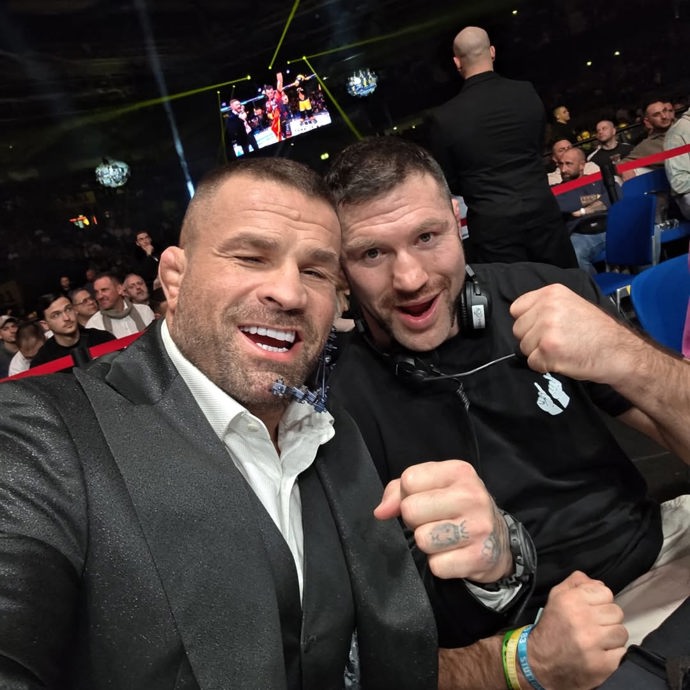 Karlos Vémola a Will Fleury na Oktagonu 83 v Německu.