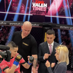 Shopaholicadel na galavečeru Clashe 15.