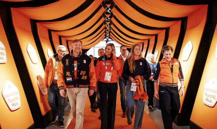 Král Vilém Alexandr Nizozemský s manželkou na olympijských hrách.