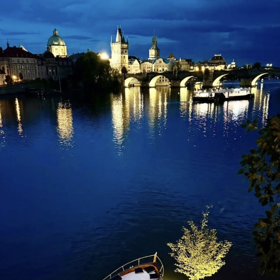 Měli romantickou projížďku.