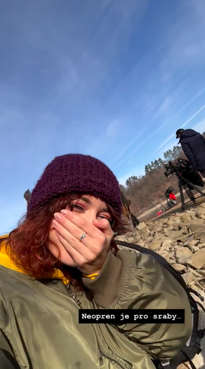 Náročné, ale zábavné natáčení venkovní scény.