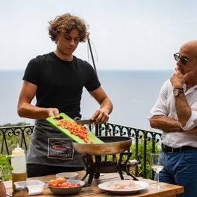 Stanley Tucci odhaluje ve svém pořadu kulinářské poklady Itálie.