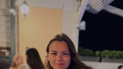 FOTO: Sára Čajanová si umí užívat život.