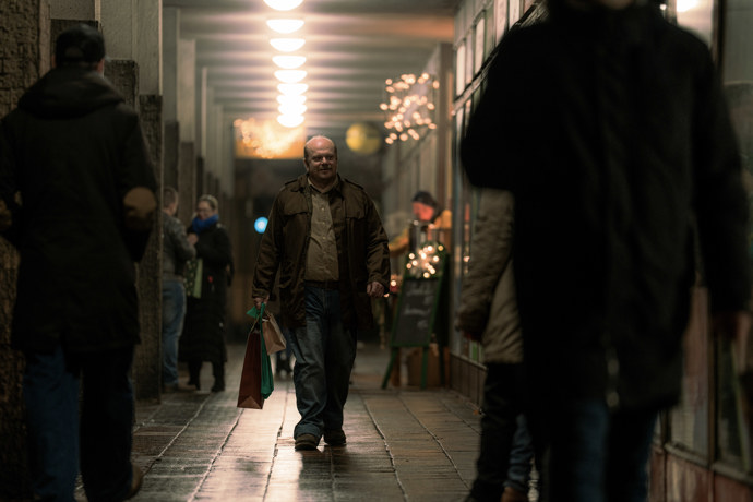 Skupina Prima pro svoji streamovací službu prima+ aktuálně natáčí nový původní šestidílný seriál Táta.