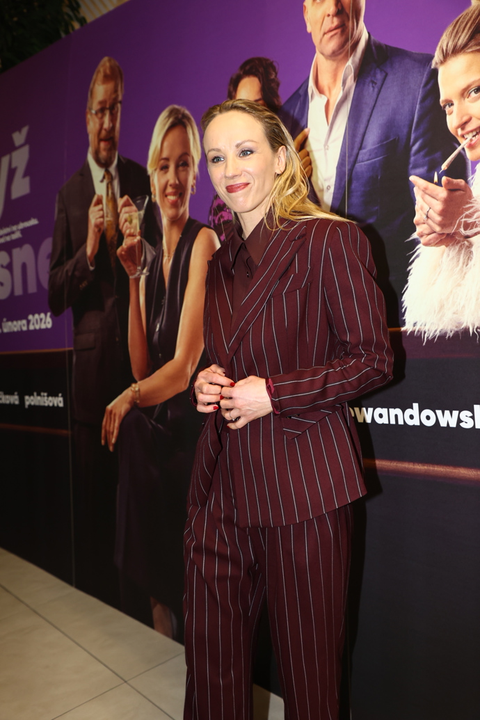 Petra Hřebíčková hraje ve filmu jednu z hlavních rolí.