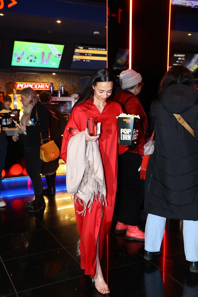 Mirka Pikolová zvolila zajímavou obuv.