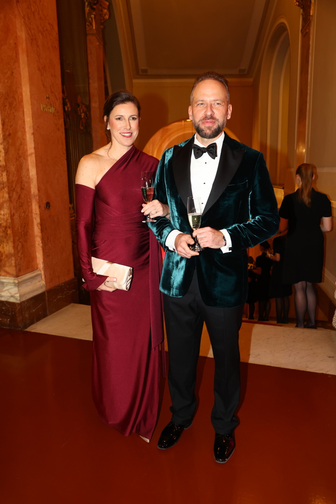 Zuzana Hejnová s manželem dorazili na Česko-Slovenský ples.