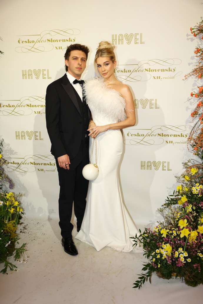 Justýna Zedníková s přítelem.