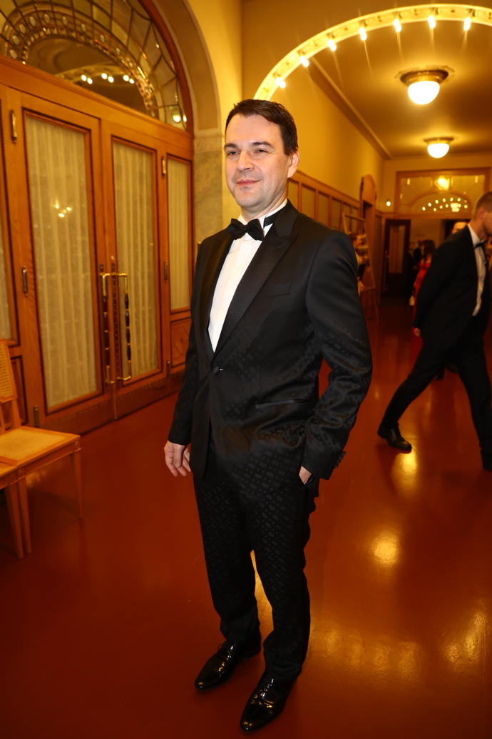 Česko-Slovenský ples si nenechal ujít ministr Petr Macinka.