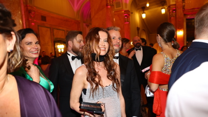 FOTO: Marek Prchal po boku neznámé krásky.