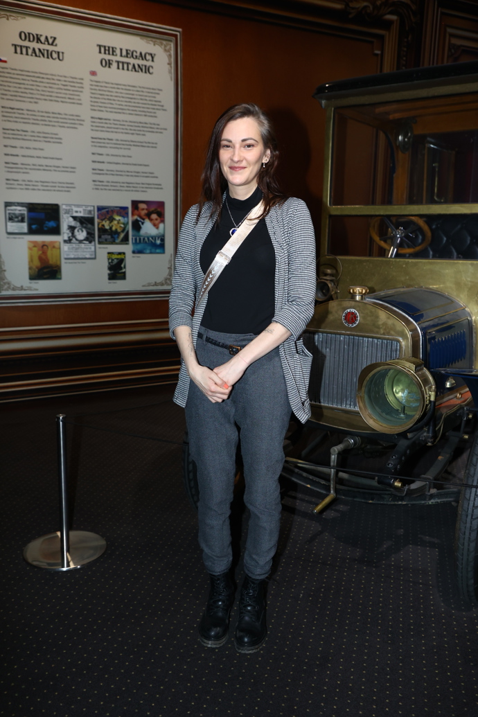 Dorazila i herečka Bára Jánová.