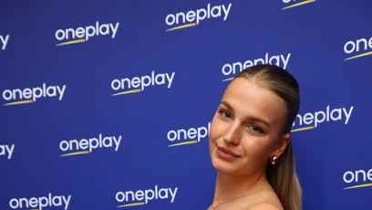 FOTO: Gabriela Šlajsová na představení seriálu.