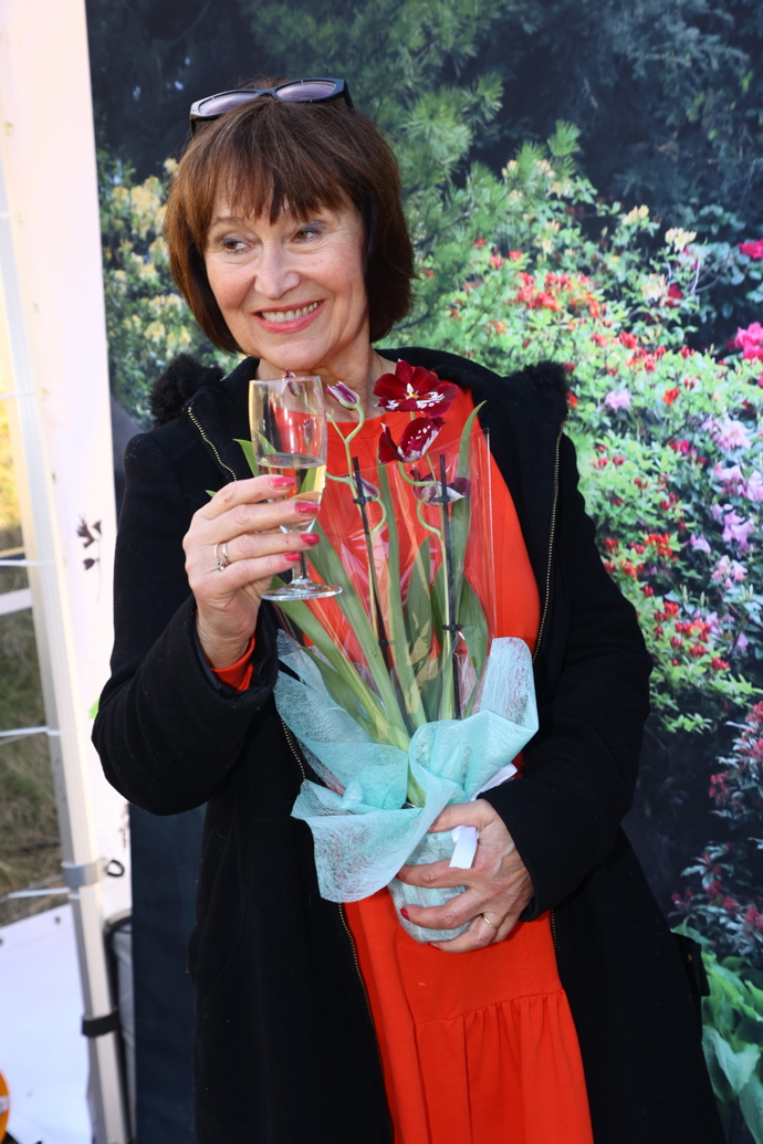 Petra Černocká v Botanické zahradě. 