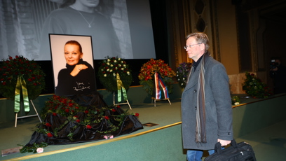 FOTO: Aleš Cibulka se přišel naposledy rozloučit s Janou Brejchovou.