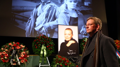 FOTO: Aleš Cibulka se přišel naposledy rozloučit s Janou Brejchovou.