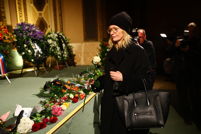 Aňa Geislerová se přišla rozloučit s Janou Brejchovou.